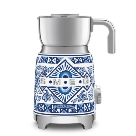 Smeg Dolce&Gabbana Milk Frother in Blu Mediterraneo