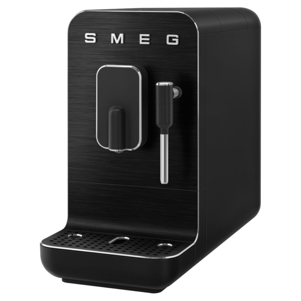 Smeg Full Automatic Coffee Machine - Full Black